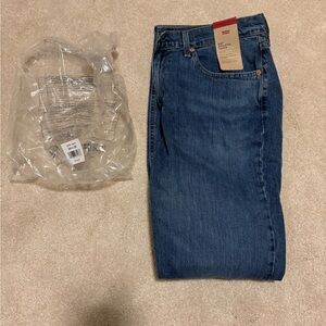 541 athletic Taper 
Color: Fremont drop shot 
Waist: 34 length:32